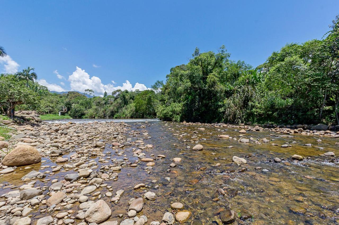 Caminho do Rio Morretes Exterior foto